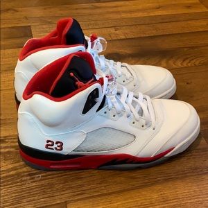 Nike Air Jordan Retro V